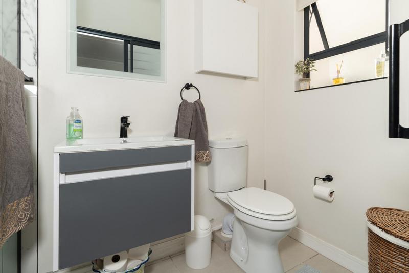 1 Bedroom Property for Sale in The Huntsman Western Cape